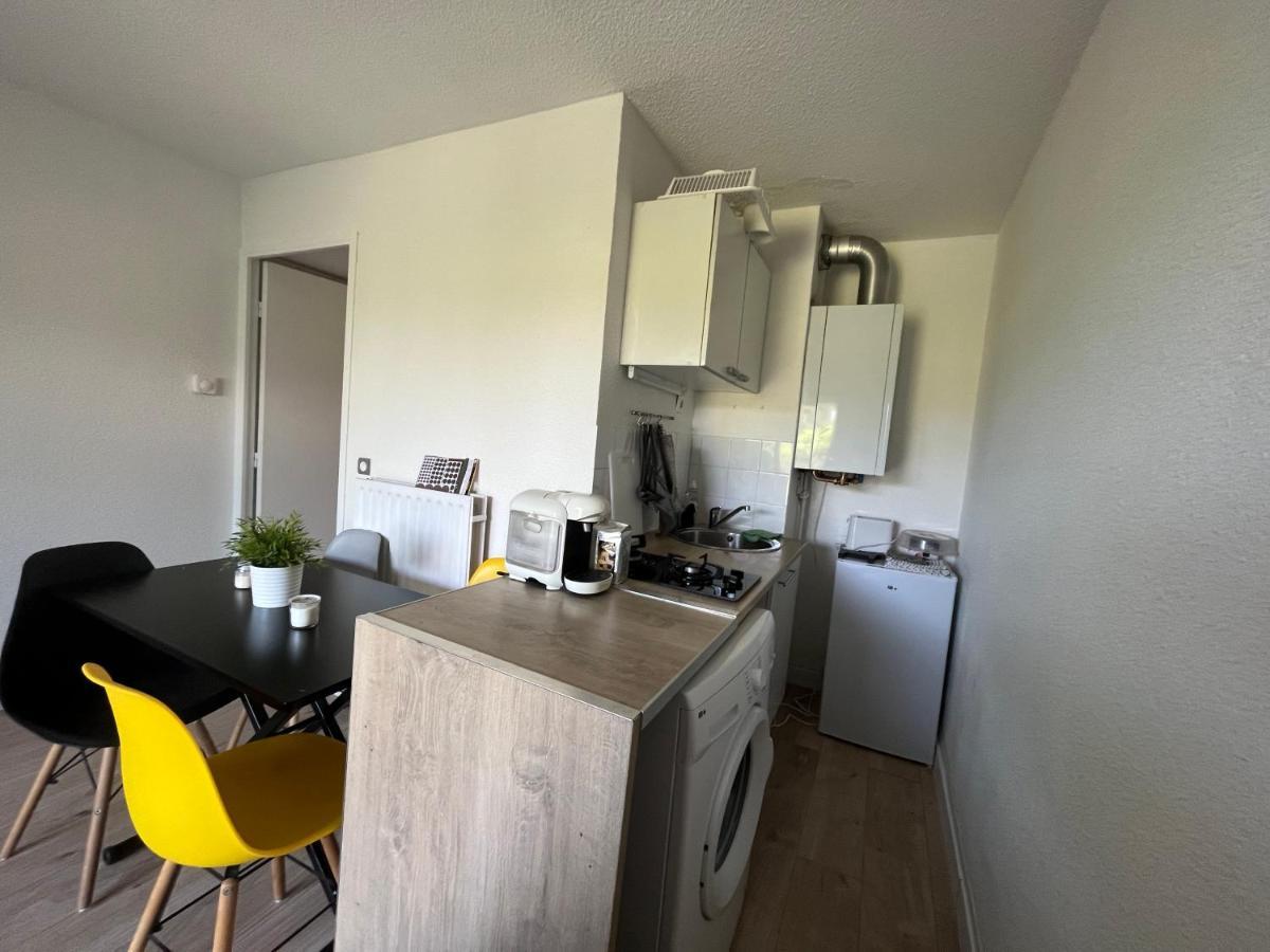 Appartement 2 Pieces En Rez De Jardin Avec Parking Et Piscine Villeneuve-Loubet Exterior photo